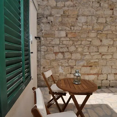 Apartman Fortica *